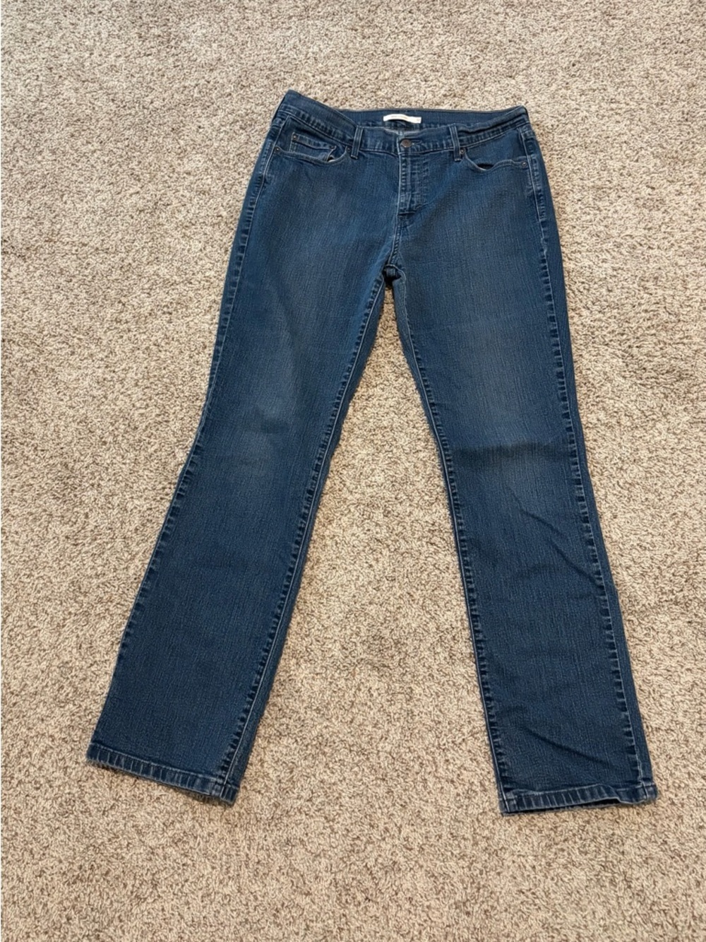 Levi's Women's Dark Blue Straight Leg Jeans